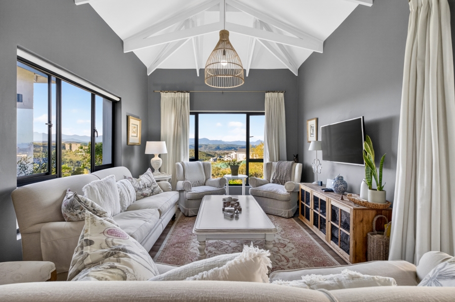 3 Bedroom Property for Sale in Baron View Western Cape